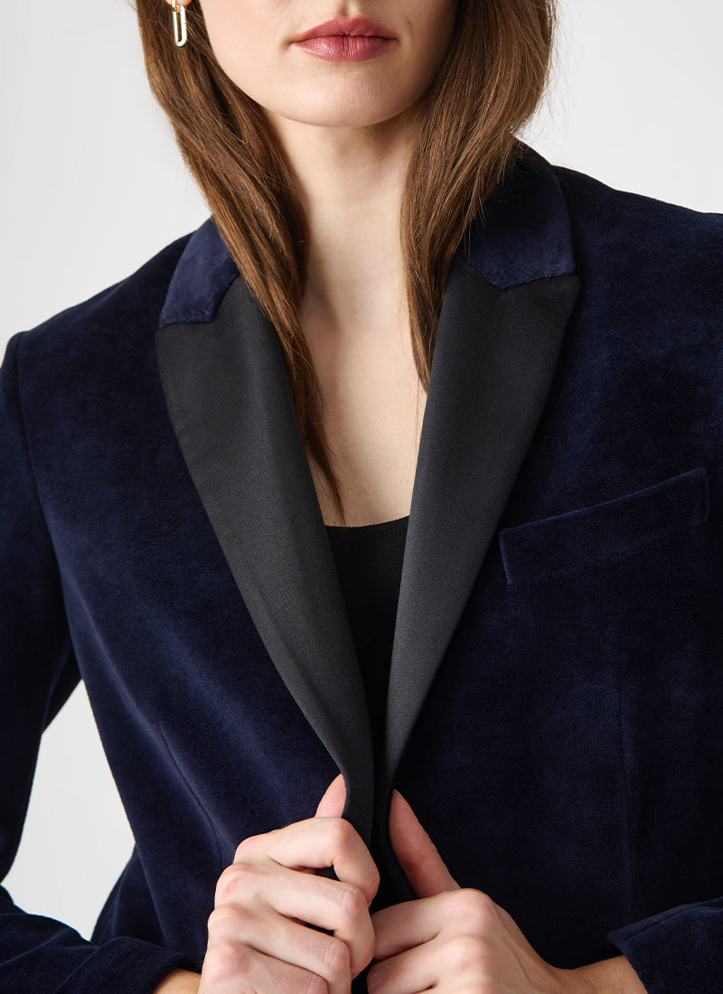 Circolo 1901 Velvet Single Breasted Tuxedo Blazer