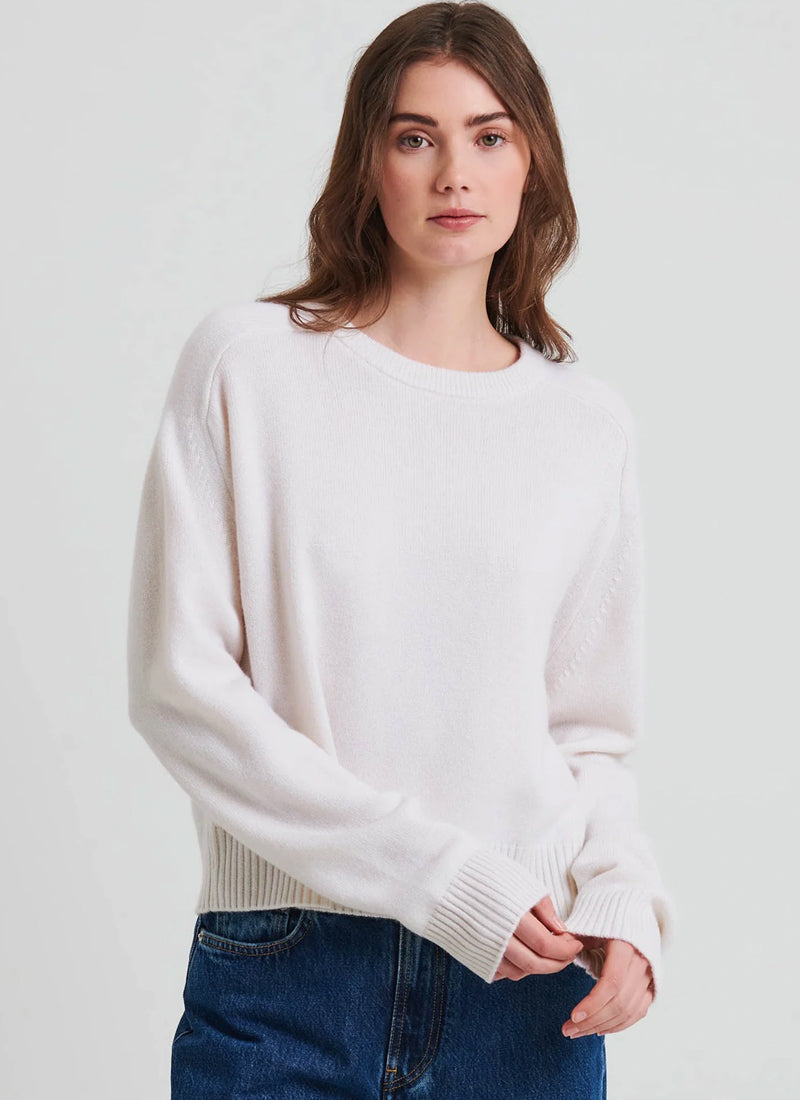 Nano Cashmere Raglan Crew Neck