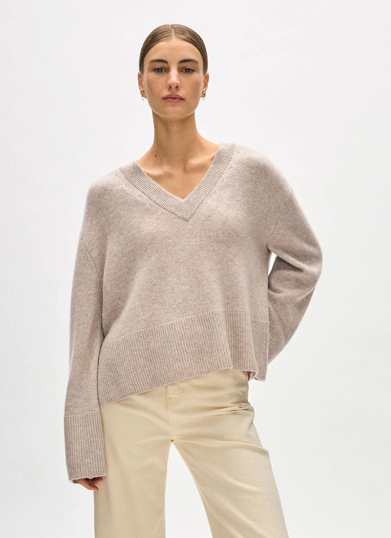 White+Warren Cashmere Side Slit V Neck